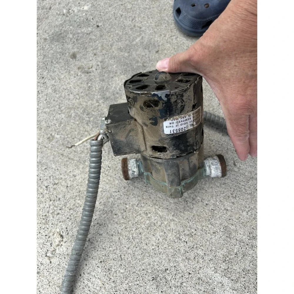 Lot of 2 TEEL Bronze Circulating Pumps 115V 1/100HP Working Removed